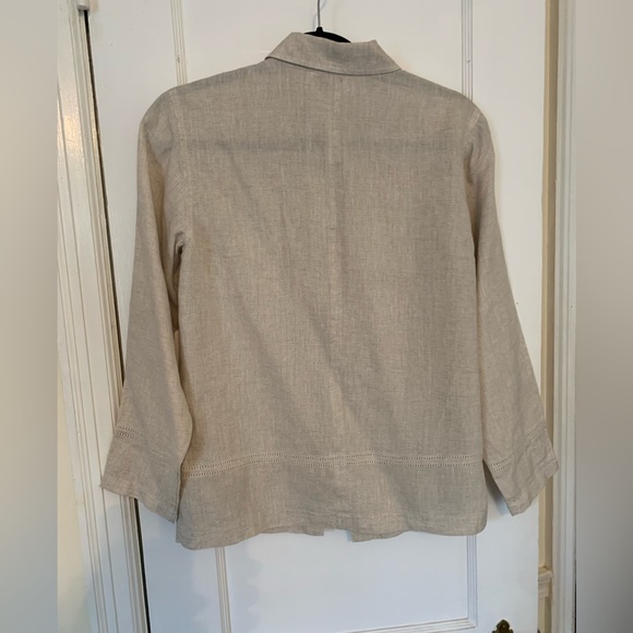 Talbots linen long sleeve blouse. Tan, petite size 8 - Picture 2 of 5
